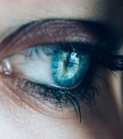 eyelash growing hack